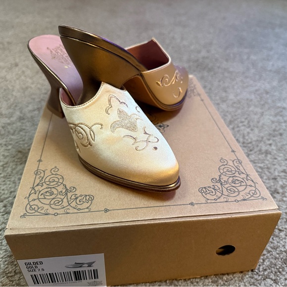 Women's Gold and Pink Heels - Picture 2 of 5